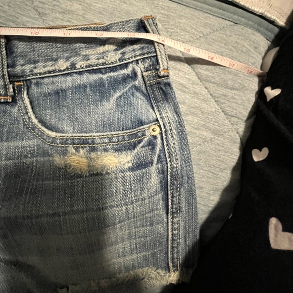 Hollister shorts - Picture 3 of 5